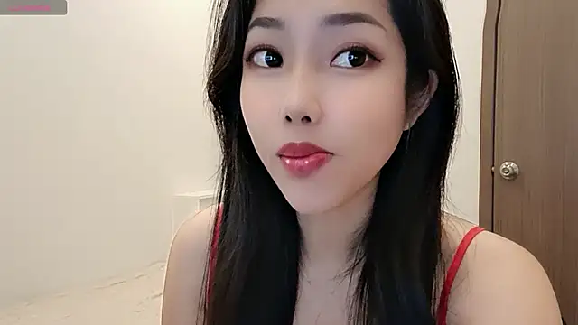 Snapshot of Sugar2k5 chatting on December 2, 2025, 6:37 am Sugar2k5 online show from December 2, 2025, 6:37 am