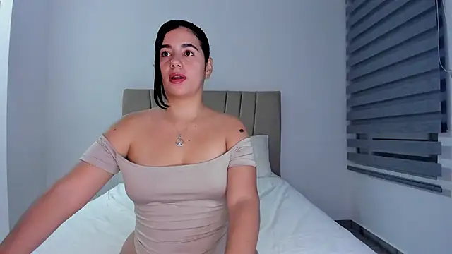 Snapshot of Natasha-28 chatting on April 2, 2026, 2:08 am Natasha-28 online show from April 2, 2026, 2:08 am