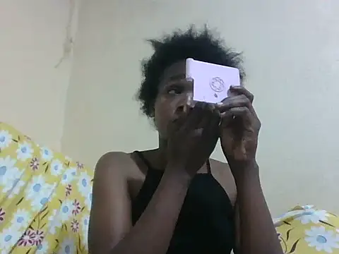 Snapshot of pretty_cool chatting on November 7, 2025, 4:39 am pretty cool online show from November 7, 2025, 4:39 am