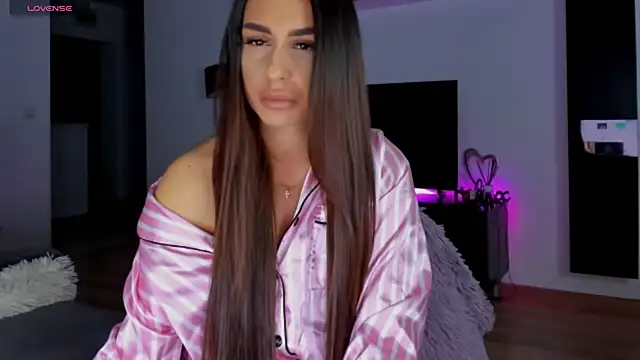 Snapshot of K_chic chatting on February 26, 2025, 9:09 pm K chic online show from February 26, 2025, 9:09 pm