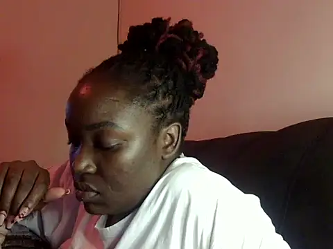 Sexy racy rebel  online show from May 6, 2026, 9:19 pm
