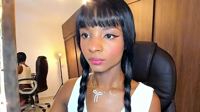 Snapshot of alikahouston4 chatting on March 11, 2025, 3:25 am alikahouston4 online show from March 11, 2025, 3:25 am