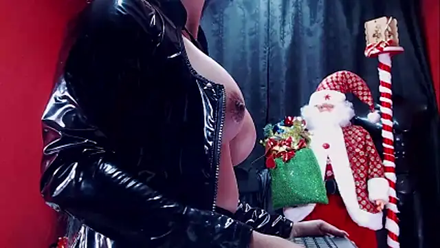 Hannamariana online show from December 14, 2025, 11:49 am