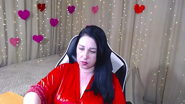 Snapshot of JillStevens chatting on April 20, 2026, 6:20 pm JillStevens online show from April 20, 2026, 6:20 pm