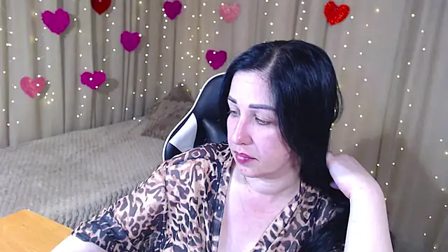 Snapshot of JillStevens chatting on May 9, 2026, 6:44 pm JillStevens online show from May 9, 2026, 6:44 pm