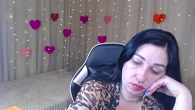 Snapshot of JillStevens chatting on March 11, 2026, 11:43 pm JillStevens online show from March 11, 2026, 11:43 pm