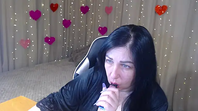Snapshot of JillStevens chatting on March 20, 2026, 4:13 am JillStevens online show from March 20, 2026, 4:13 am