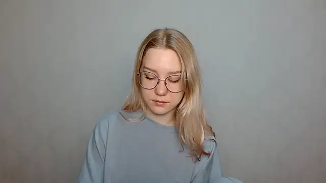 Snapshot of cindi_hot chatting on January 31, 2025, 9:16 am cindi hot online show from January 31, 2025, 9:16 am