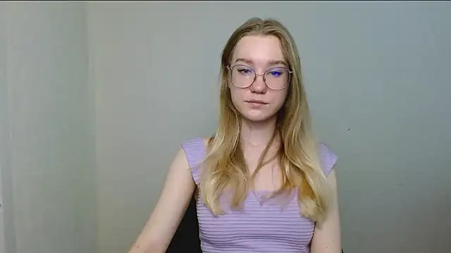 Snapshot of cindi_hot chatting on February 19, 2026, 12:57 pm cindi hot online show from February 19, 2026, 12:57 pm