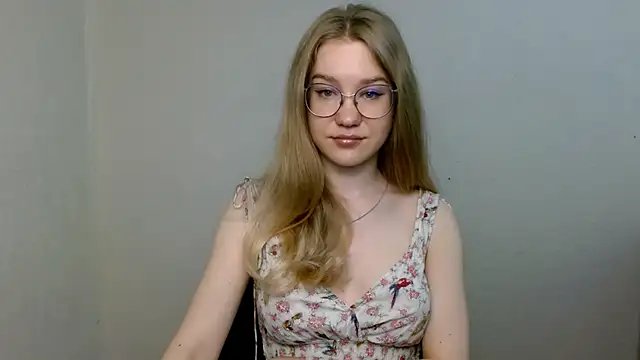 cindi hot online show from June 9, 2026, 10:16 am
