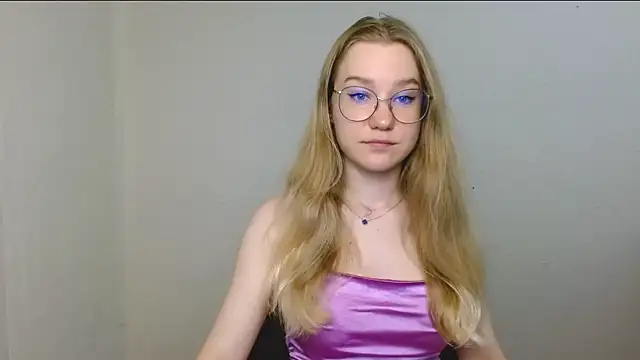 cindi hot online show from July 8, 2026, 11:55 am