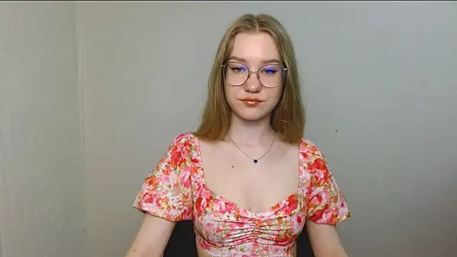 cindi hot online show from July 17, 2026, 9:17 am