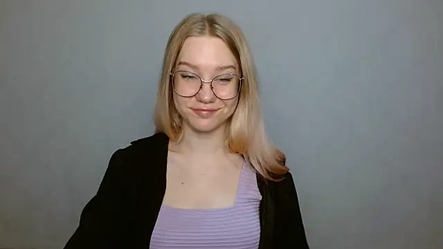 Snapshot of cindi_hot chatting on January 26, 2025, 9:08 am cindi hot online show from January 26, 2025, 9:08 am