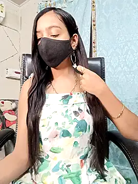 Parinaaz18 online show from November 12, 2025, 1:21 am