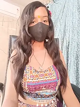 Parinaaz18 online show from July 6, 2026, 1:12 am