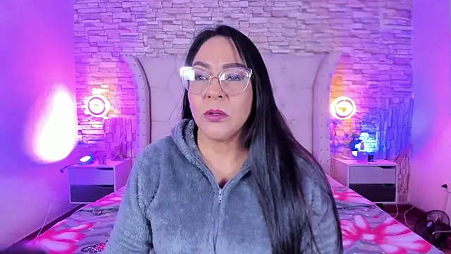 Snapshot of Gina_Myers chatting on March 23, 2026, 12:38 pm Gina Myers online show from March 23, 2026, 12:38 pm