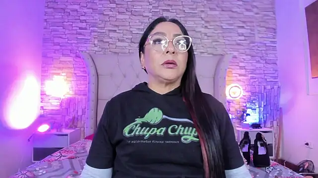 Snapshot of Gina_Myers chatting on March 26, 2026, 11:41 am Gina Myers online show from March 26, 2026, 11:41 am