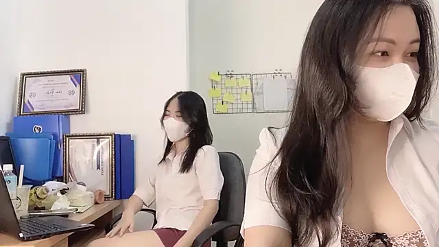 Bamboo Swetie online show from March 5, 2025, 1:39 pm