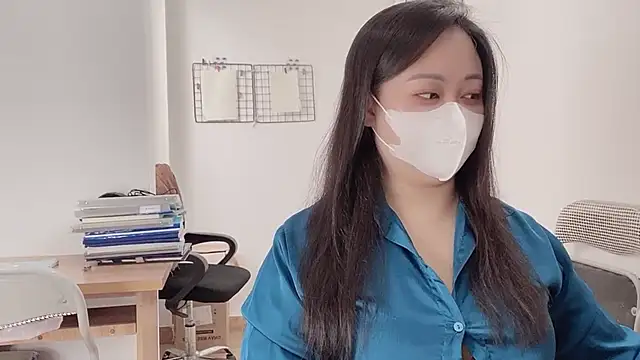 Bamboo Swetie online show from September 12, 2025, 3:06 am