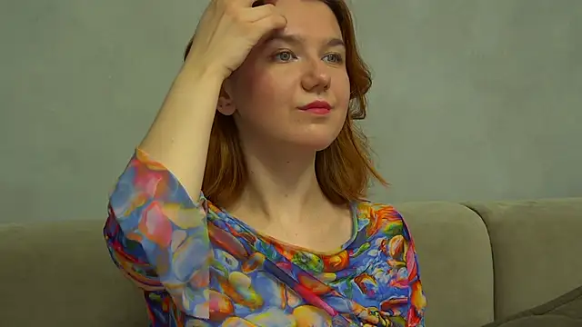 LessySmith online show from November 8, 2025, 4:21 pm