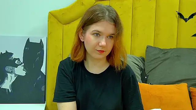 LessySmith online show from October 27, 2025, 4:19 pm