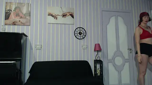 Marquise555 online show from February 6, 2025, 6:02 pm