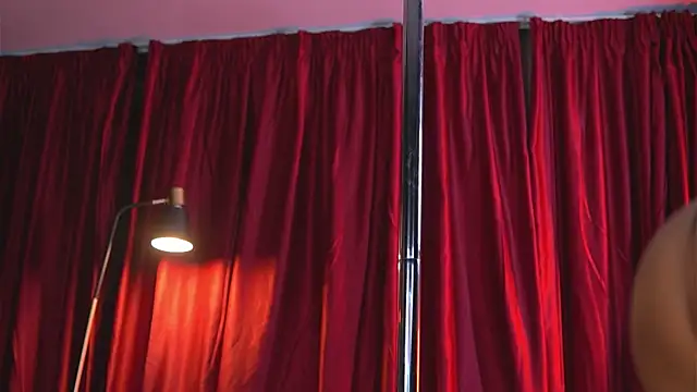 Snapshot of Evelyn_Evyyy chatting on November 5, 2025, 7:17 pm Evelyn Evyyy online show from November 5, 2025, 7:17 pm