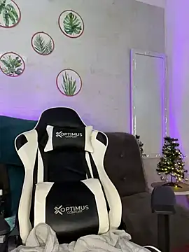 Snapshot of _SoyNooa_ chatting on December 26, 2024, 2:16 pm SoyNooa online show from December 26, 2024, 2:16 pm