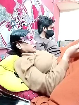 Very-Hot-Couple online show from February 7, 2025, 3:52 pm