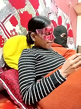 Very-Hot-Couple online show from January 22, 2025, 5:06 pm