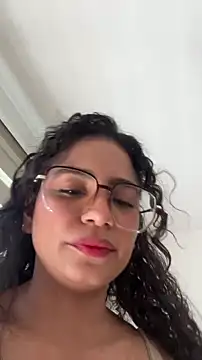 Snapshot of cinnamon_rosa chatting on January 18, 2026, 2:20 pm cinnamon rosa online show from January 18, 2026, 2:20 pm