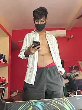 Snapshot of richardjames95 chatting on July 6, 2026, 7:49 pm richardjames95 online show from July 6, 2026, 7:49 pm