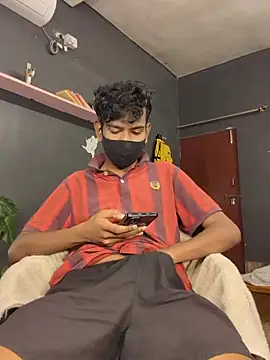 richardjames95 online show from November 20, 2025, 6:41 pm