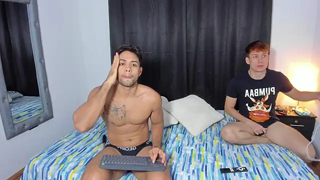 Snapshot of Luciano_and_Marlon chatting on January 13, 2026, 11:36 am Luciano and Marlon online show from January 13, 2026, 11:36 am