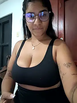 Sofythom1 online show from April 1, 2026, 3:19 am