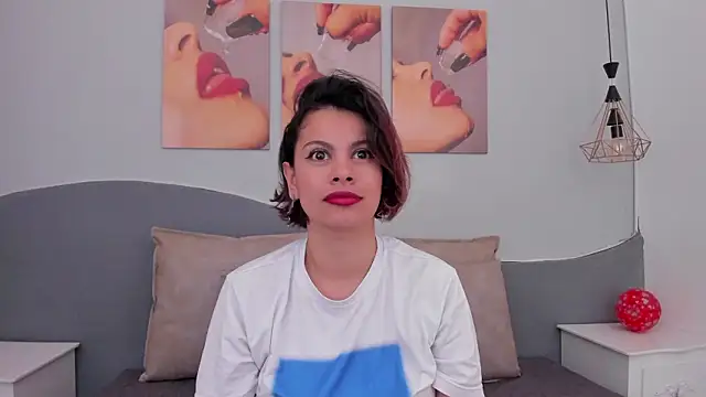 Snapshot of MarianaSanz chatting on March 14, 2026, 1:28 pm MarianaSanz online show from March 14, 2026, 1:28 pm