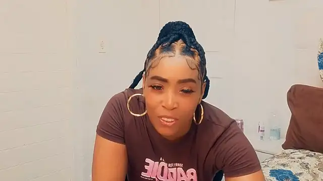 GiantBootyMilf online show from May 23, 2026, 5:45 pm