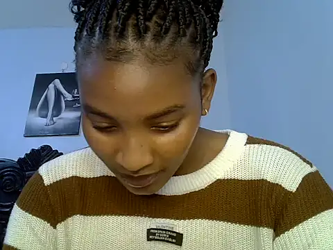 cute-alexis online show from April 10, 2026, 8:05 pm