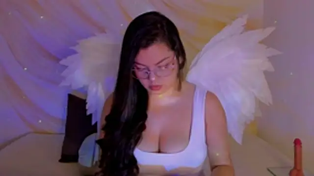 Snapshot of CherryBlossomm_ chatting on October 26, 2025, 12:55 am CherryBlossomm online show from October 26, 2025, 12:55 am