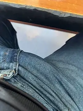 elber-gdo online show from February 11, 2025, 7:27 pm