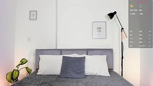 Snapshot of Hannaos chatting on January 17, 2026, 11:36 am Hannaos online show from January 17, 2026, 11:36 am