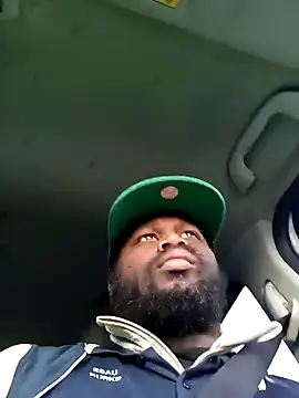 Snapshot of goodboybaddaddy chatting on March 18, 2025, 2:28 pm goodboybaddaddy online show from March 18, 2025, 2:28 pm