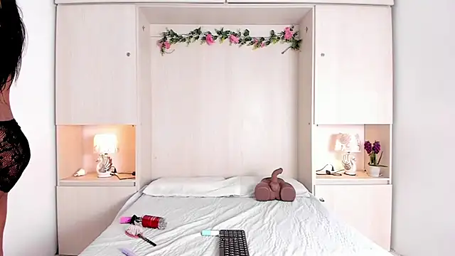 Snapshot of KendallRosse1 chatting on February 26, 2026, 12:16 pm KendallRosse1 online show from February 26, 2026, 12:16 pm