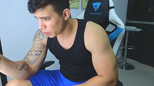 Ethanstill1 online show from February 1, 2025, 3:52 am