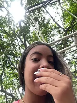 Snapshot of NAUGHTY_LITTLE_18 chatting on March 7, 2025, 5:06 pm NAUGHTY LITTLE 18 online show from March 7, 2025, 5:06 pm