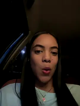 Snapshot of NAUGHTY_LITTLE_18 chatting on September 19, 2025, 3:10 am NAUGHTY LITTLE 18 online show from September 19, 2025, 3:10 am