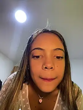 Snapshot of NAUGHTY_LITTLE_18 chatting on February 1, 2025, 1:12 am NAUGHTY LITTLE 18 online show from February 1, 2025, 1:12 am