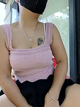 Snapshot of lyna_bl chatting on November 1, 2025, 3:02 am lyna bl online show from November 1, 2025, 3:02 am