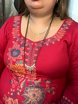 Snapshot of Oh-Monika chatting on January 14, 2026, 4:16 am Oh-Monika online show from January 14, 2026, 4:16 am