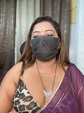 Snapshot of Oh-Monika chatting on February 11, 2026, 5:57 pm Oh-Monika online show from February 11, 2026, 5:57 pm